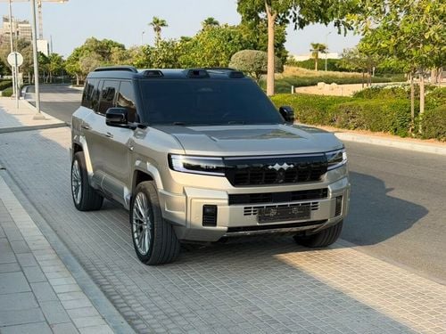 BYD Leopard 8 DELUX