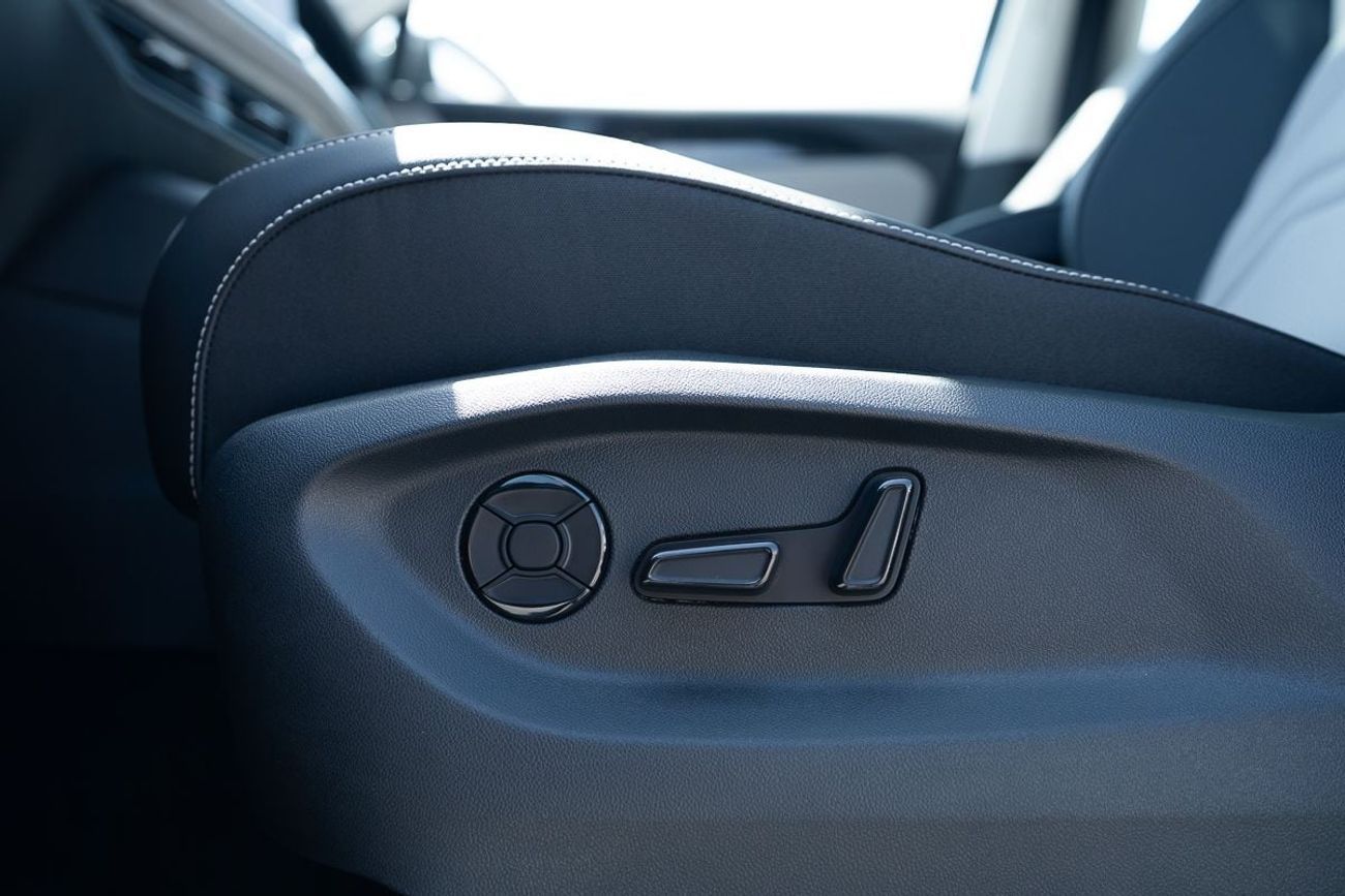 Volkswagen Tayron L 300TSI 1.5L 2WD Elite New Shape 2025