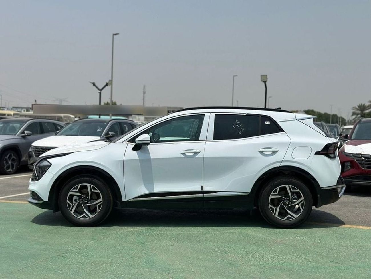 Kia Sportage KIA SPORTAGE 1.6T - WHITE COLOR (2025 MODEL)