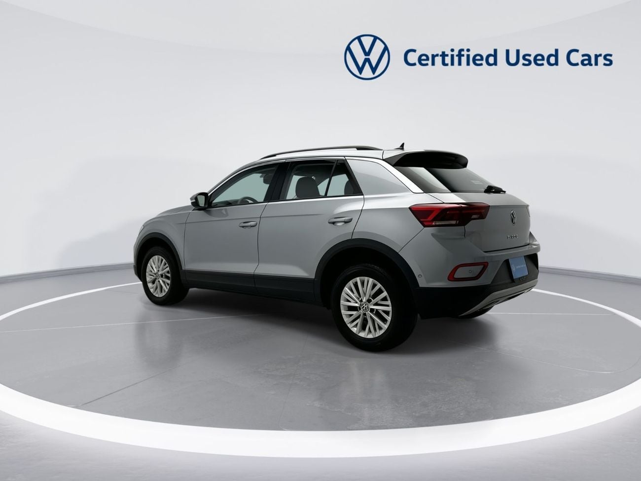 Volkswagen T-ROC T-Roc Life with Camera 1.4L| The Ultimate Connected Urban SUV | Smart Park Assist