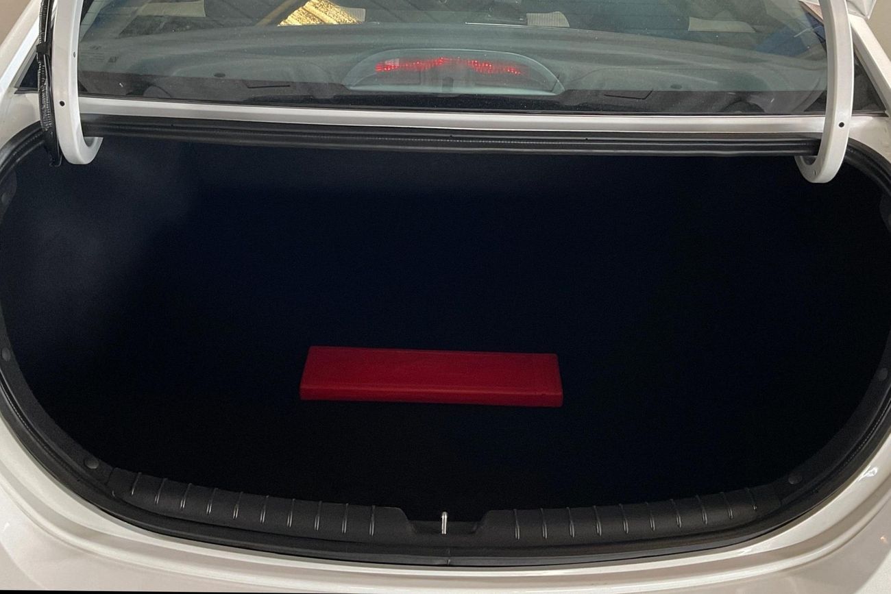 Hyundai Accent Smart Plus