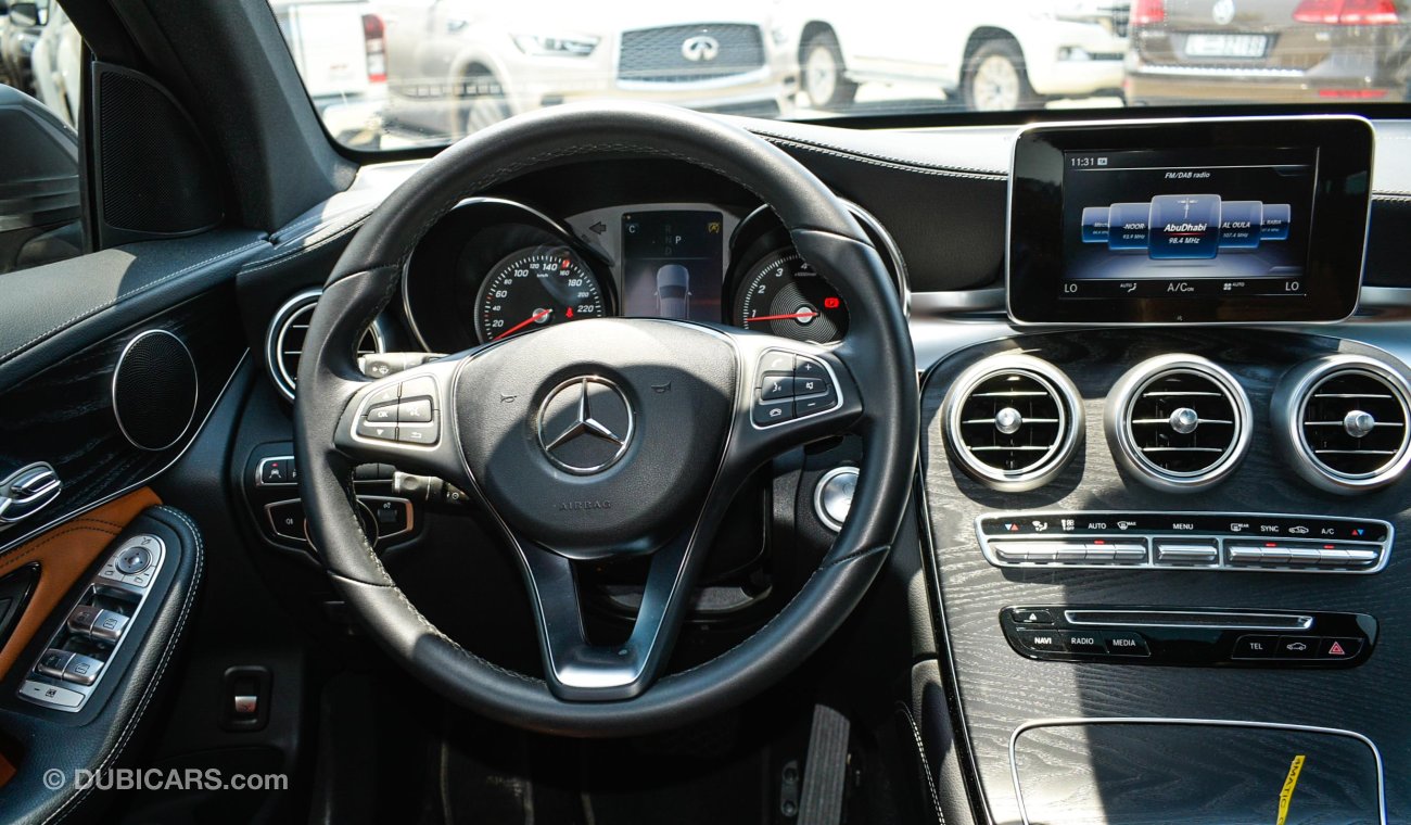 Mercedes-Benz GLC 250 Agency Warranty Full Service History GCC