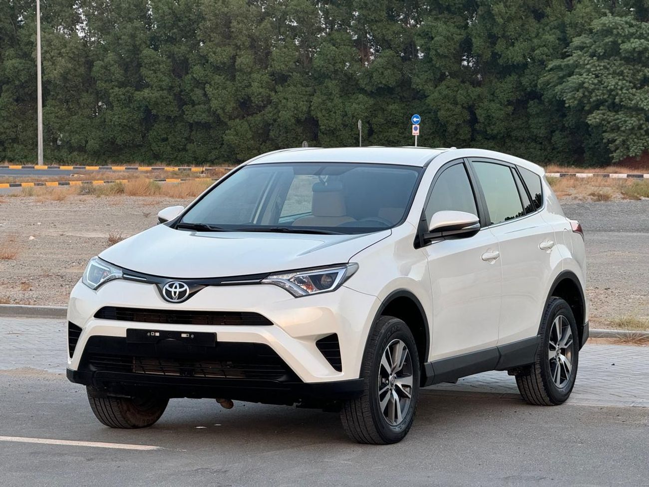 تويوتا راف ٤ EX