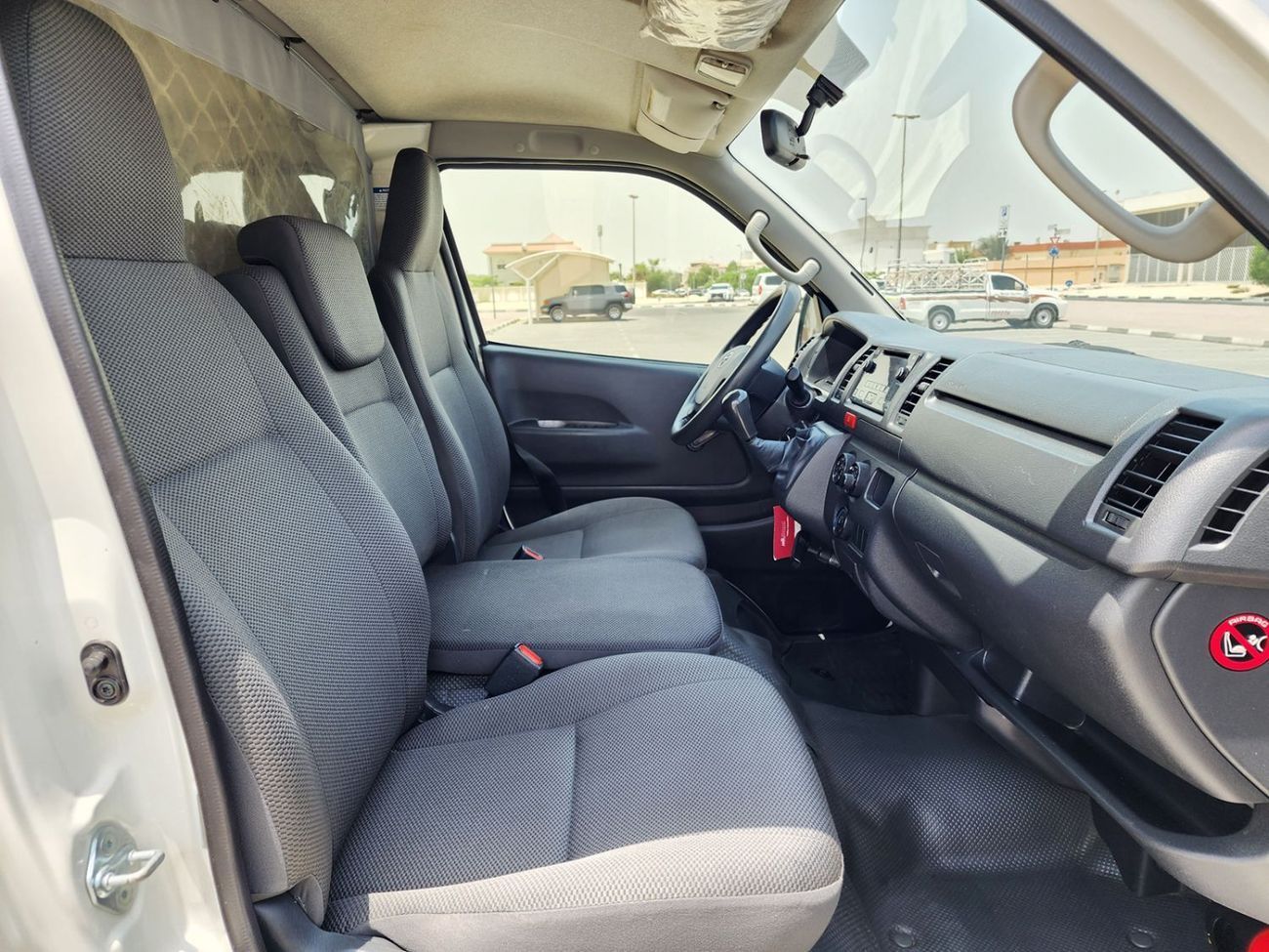 Toyota Hiace GL -Standard Roof  Panal Van 2.7L