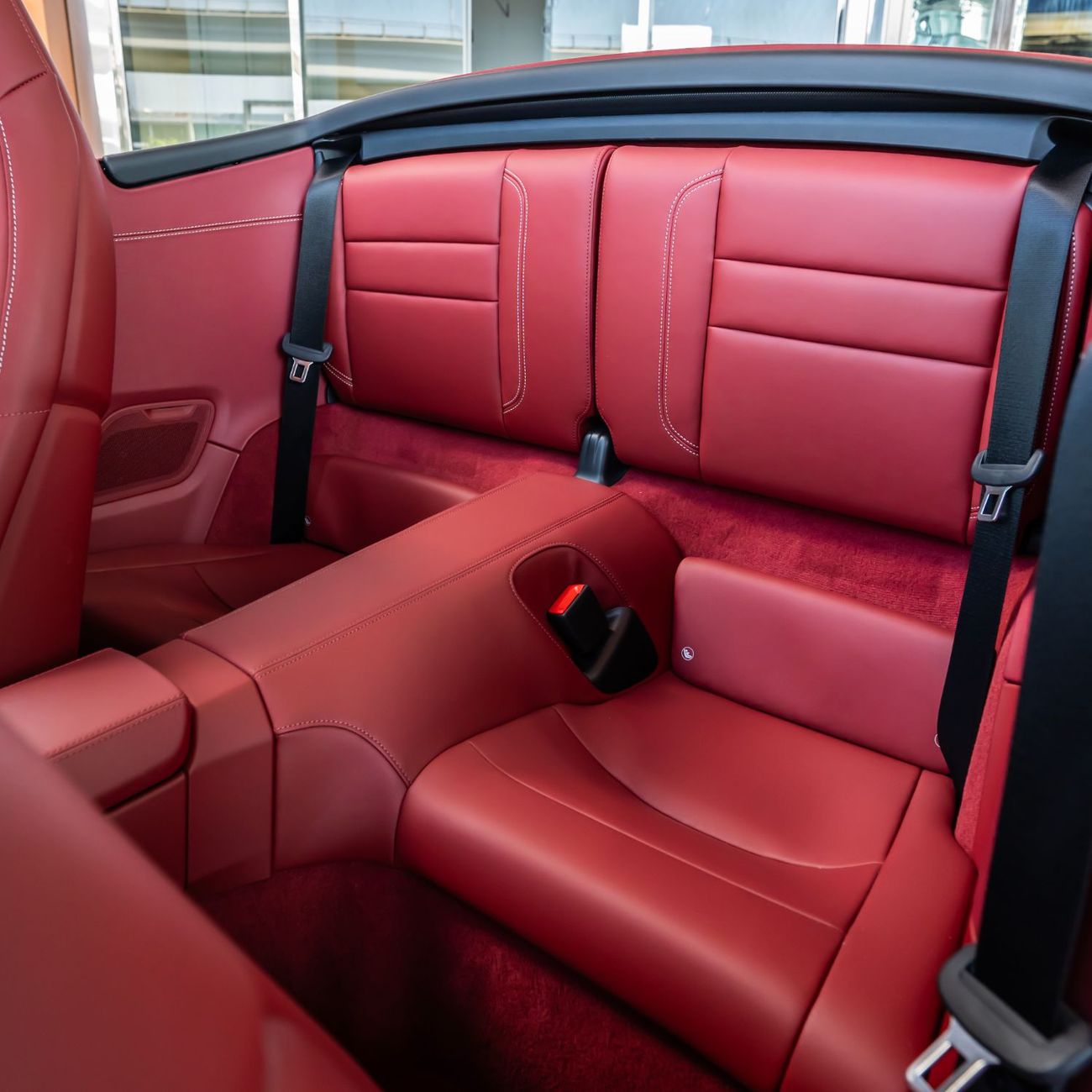 Porsche 911 Carrera 4 3.0L (444 HP) Convertible 2025  PORSCHE  911 CARRERA  CABRIOLET  DONE ONLY 1800KM