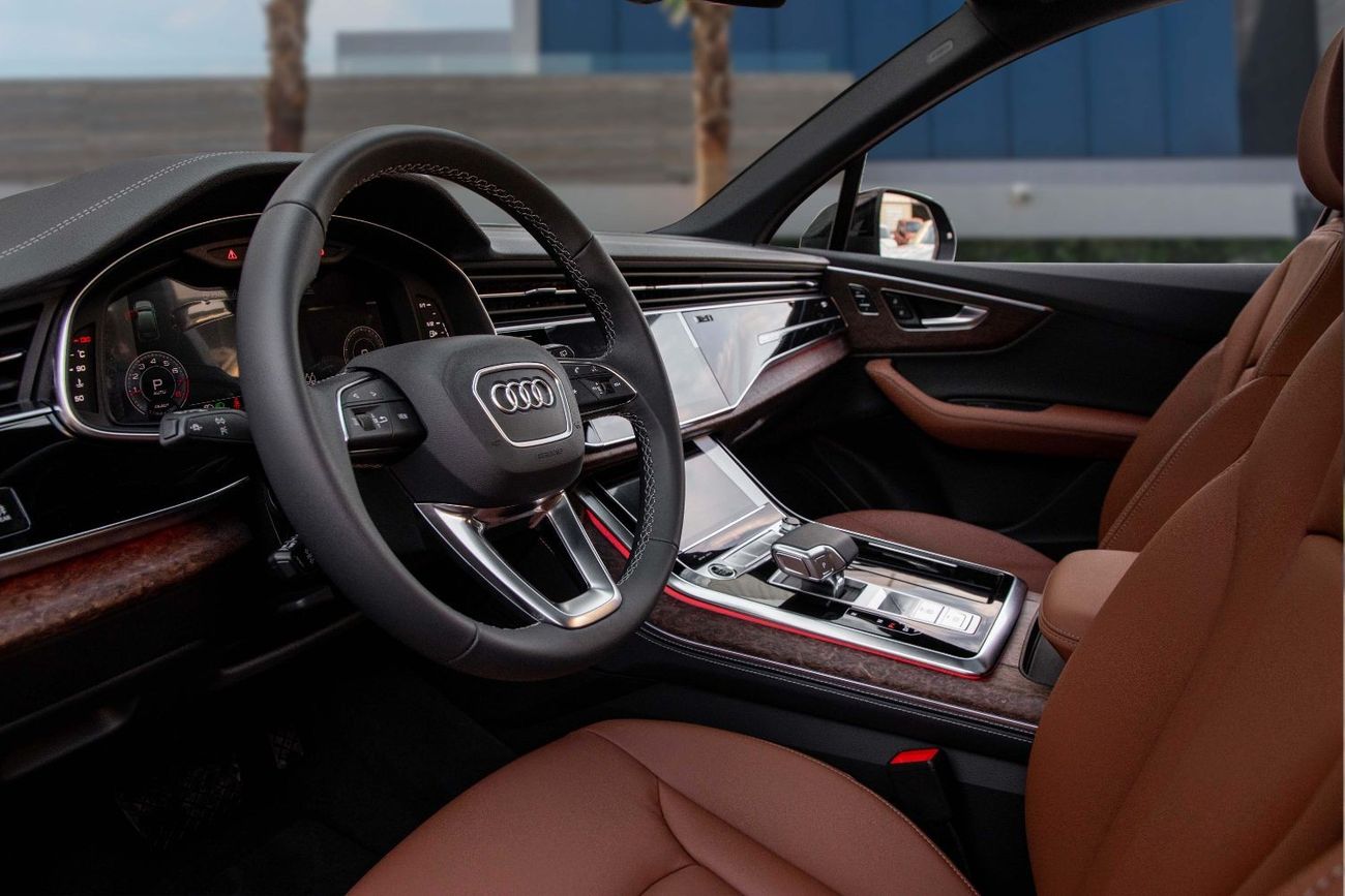 Audi Q7 55 TFSI quattro S Line 2.0L