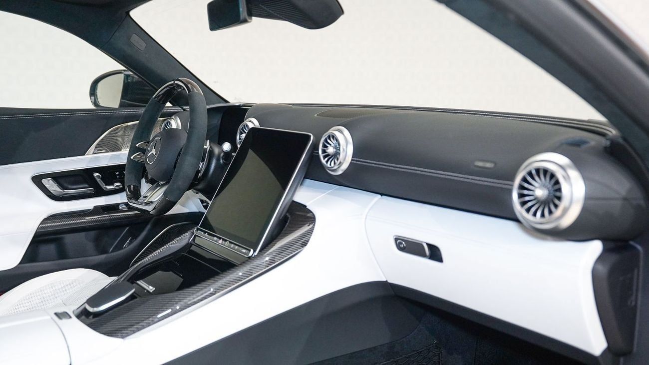 مرسيدس بنز أي أم جي جي تي 63 | AED 10,252 PM | Up to 3 Years Warranty