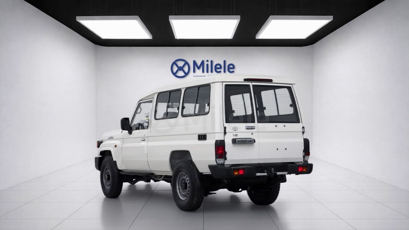 Toyota Land Cruiser Pick Up