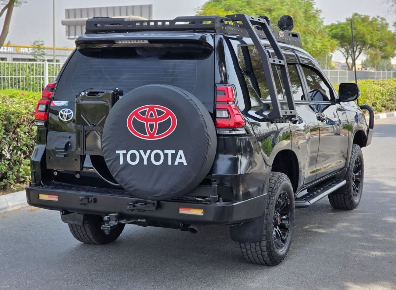 Toyota Prado 4WD - 3.0 Diesel Engine - MT