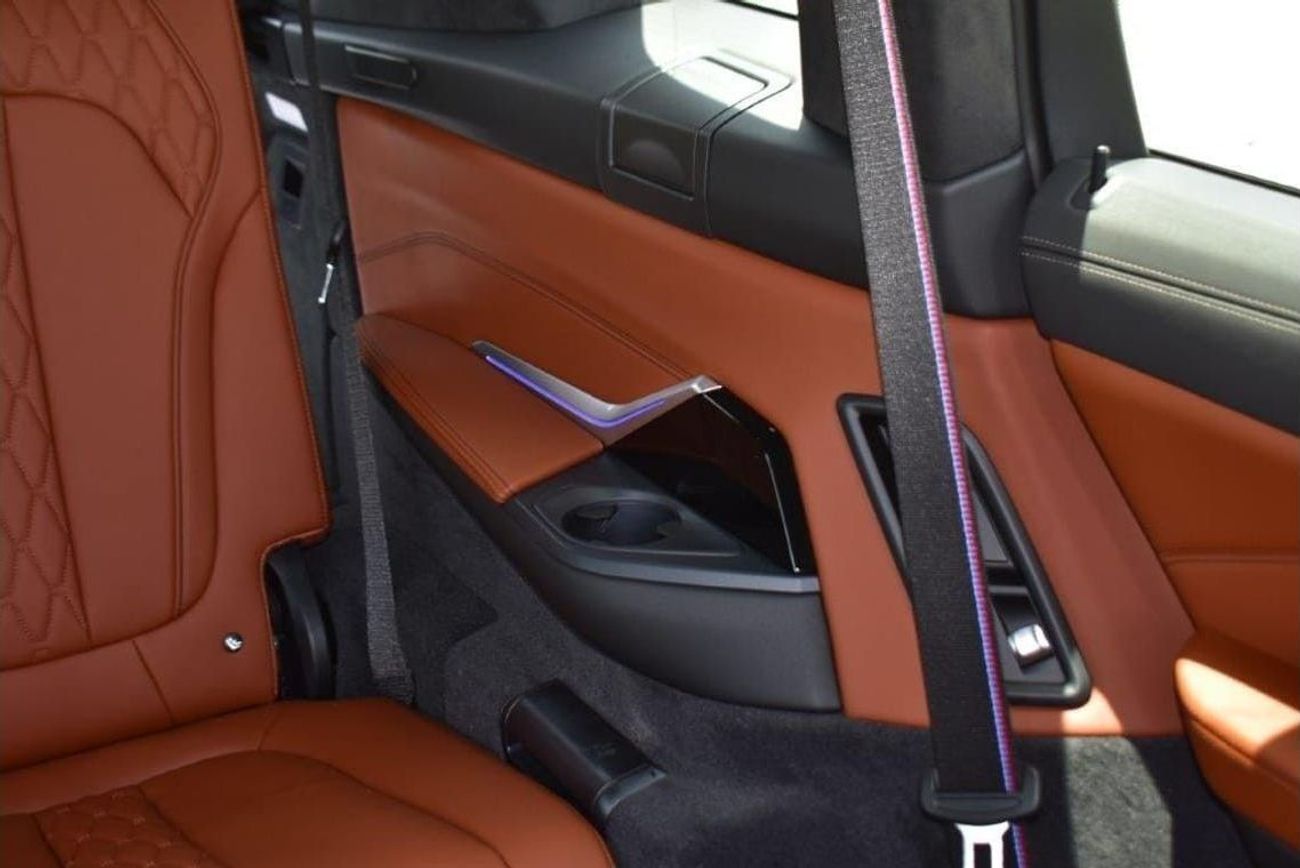 BMW X7 xDRIVE 40i M-Sport Hybrid 3.0L AWD 7-Seat Automatic-EURO 6