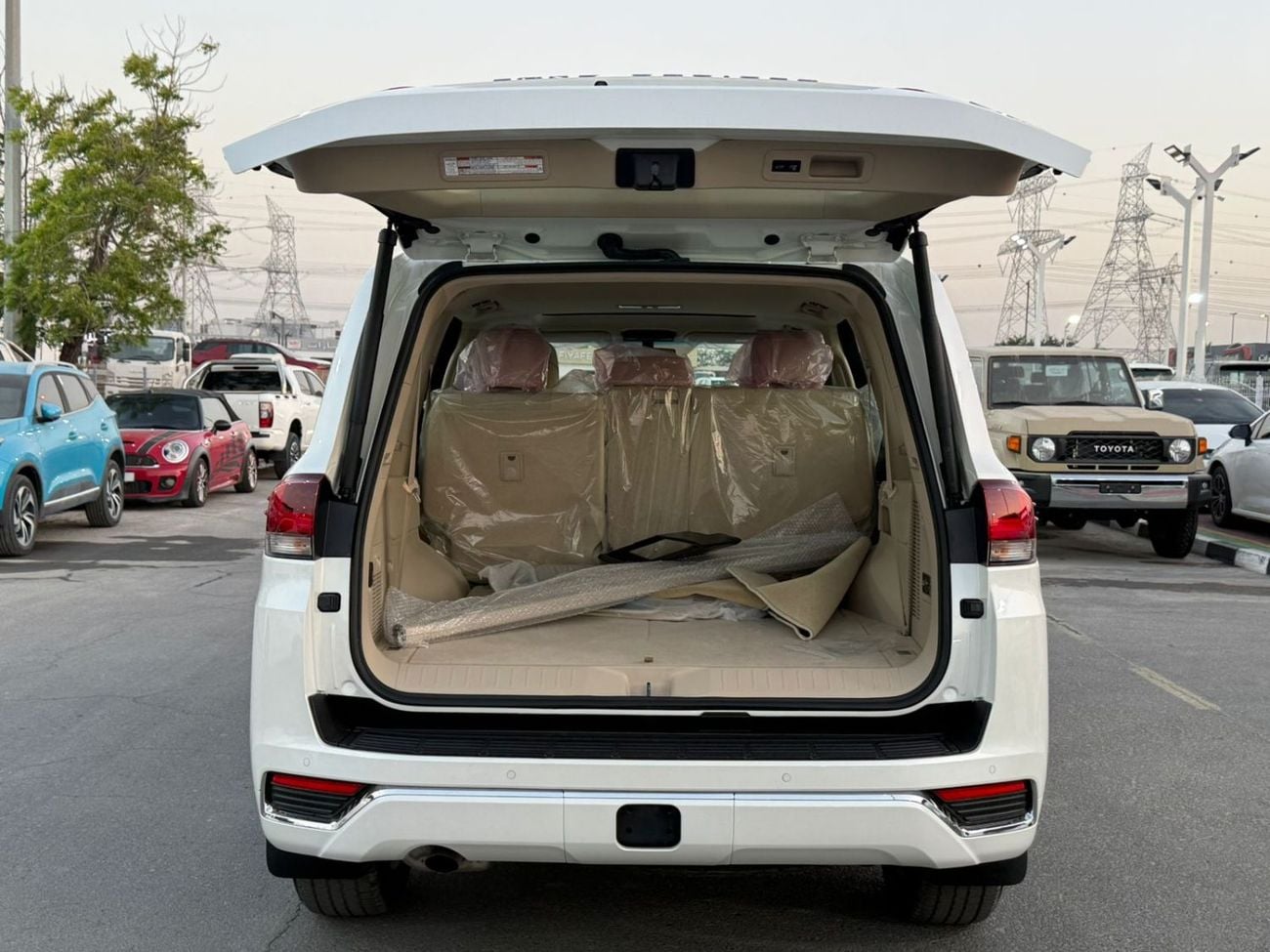 تويوتا لاند كروزر LAND CRUISER GXR 4.0L FULL OPTION 2025 MODEL