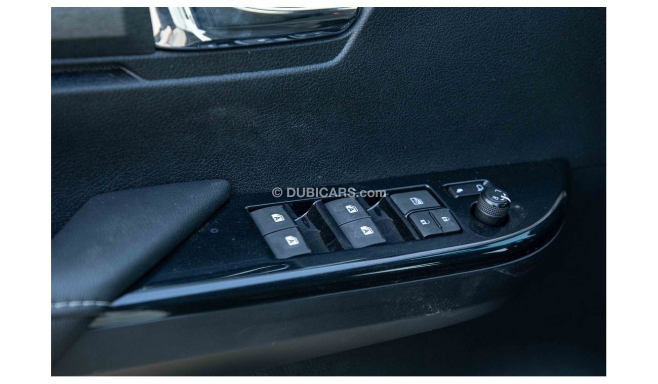 Toyota Hilux 2023 Toyota Hilux 4x4 DC 2.8 ADV HI D M/T SR5 - Pearl White Inside Black