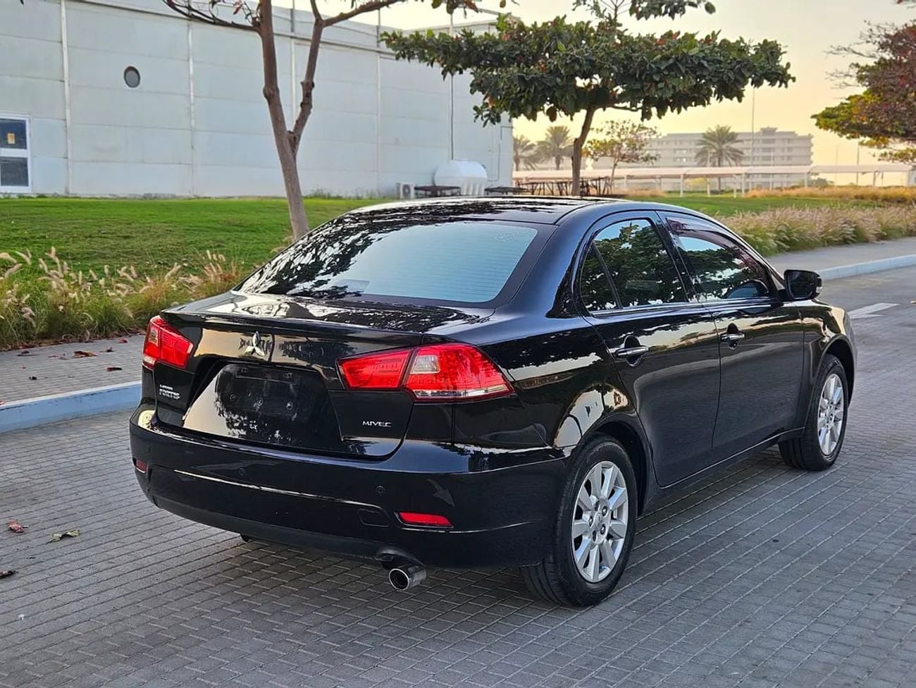 ميتسوبيشي لانسر Special Edition Japanese Specs Immaculate Condition Inside Out 4 Cylinder