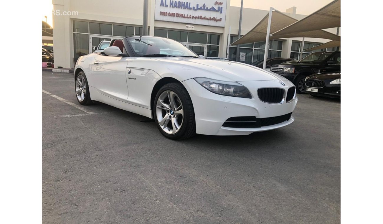 BMW Z4 Bmw Z4 model 2010 GCC car prefect condition full option low mileage excellent sound system low milea