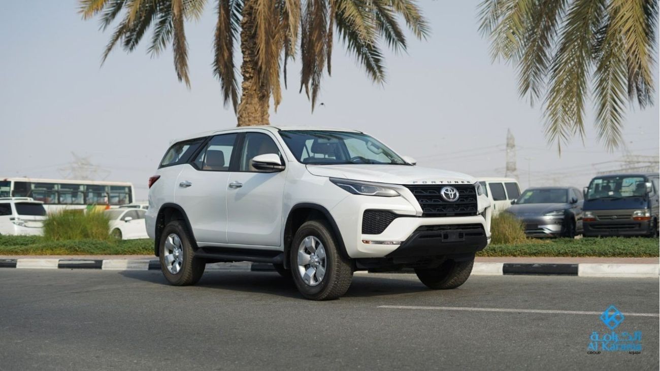 Toyota Fortuner 2.4L DIESEL Engine | 17'Steel Wheels with Cover | 8" DISPLAY AUDIO | GCC Specs