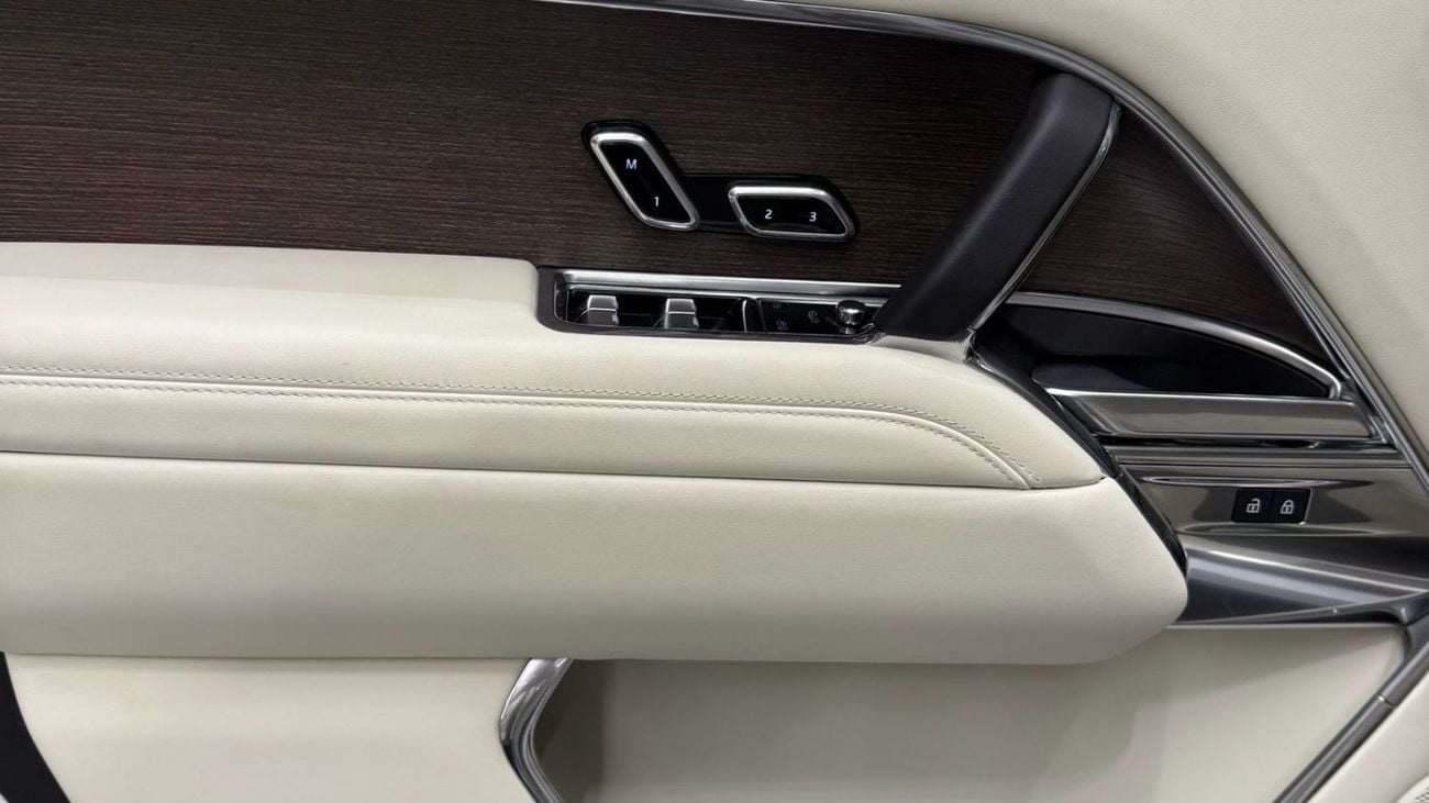 Land Rover Range Rover HSE P530 4.4L | V8 | GCC Specs | Warranty & Service Contract Until 2027