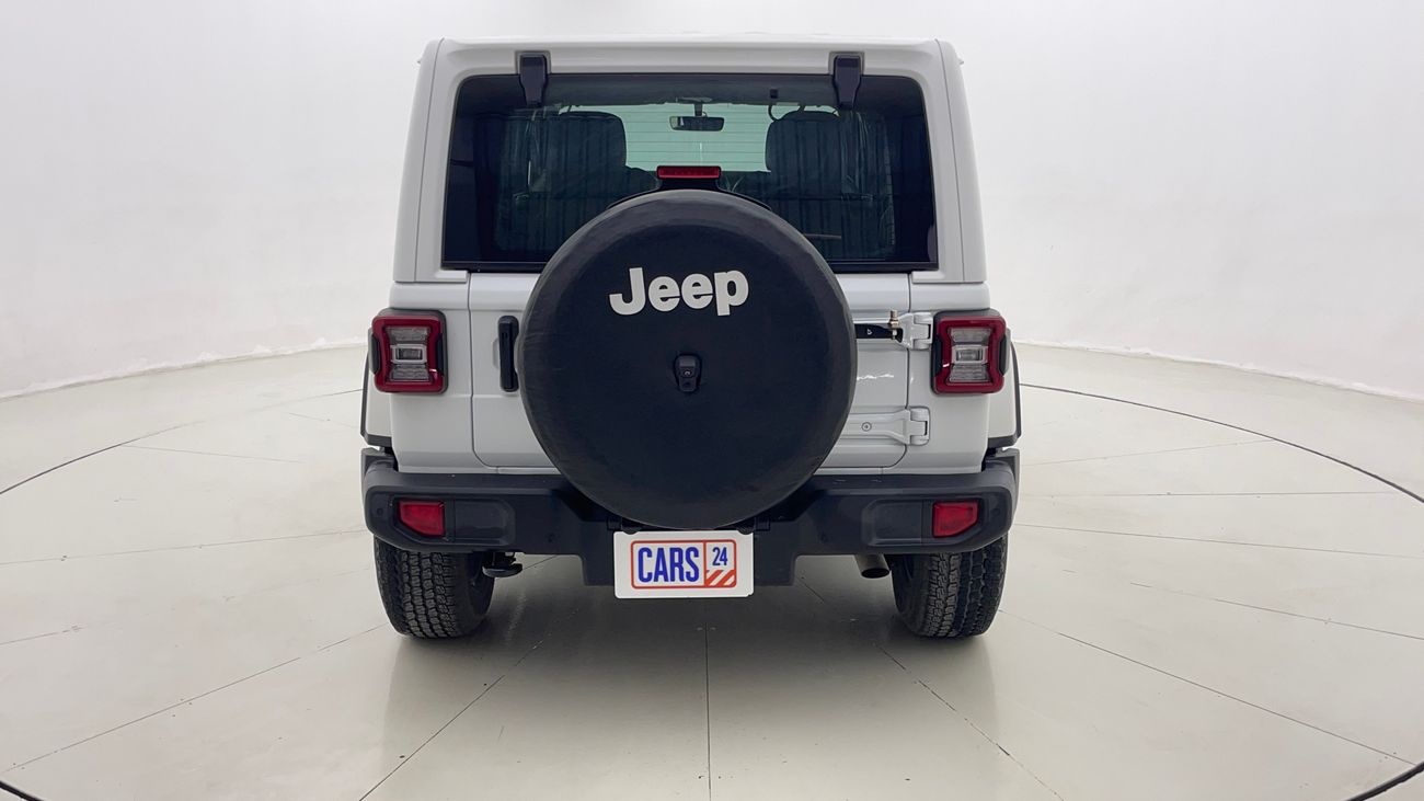 جيب رانجلر UNLIMITED SAHARA 3.6 | بدون دفعة مقدمة | اختبار القيادة في المنزل