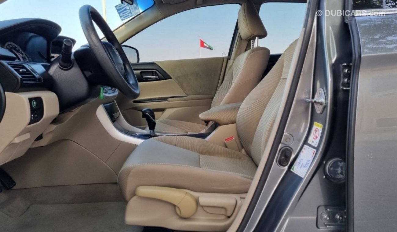 Honda Accord EX 2016 | Perfect Condition | GCC