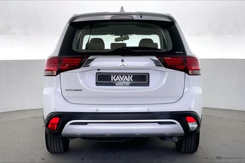 Mitsubishi Outlander GLX Midline | National Day Celebration | Guaranteed Warranty | 0 Down Payment