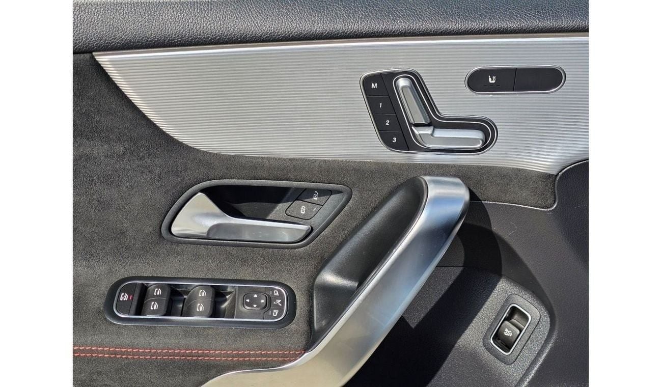 مرسيدس بنز A 220 Mercedes A220