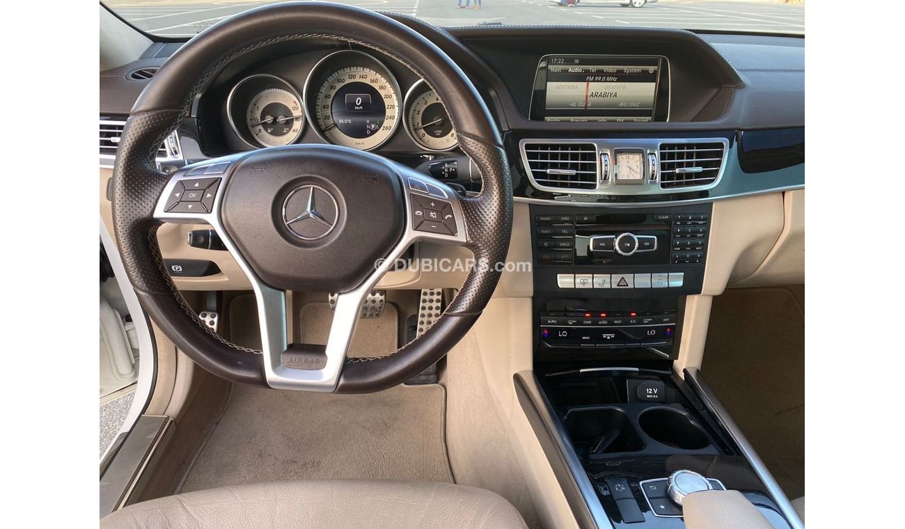 Mercedes-Benz E300 AMG Mercedes E-300 V6 2014 GCC Perfect Condition - Full Service History Available - Full Option