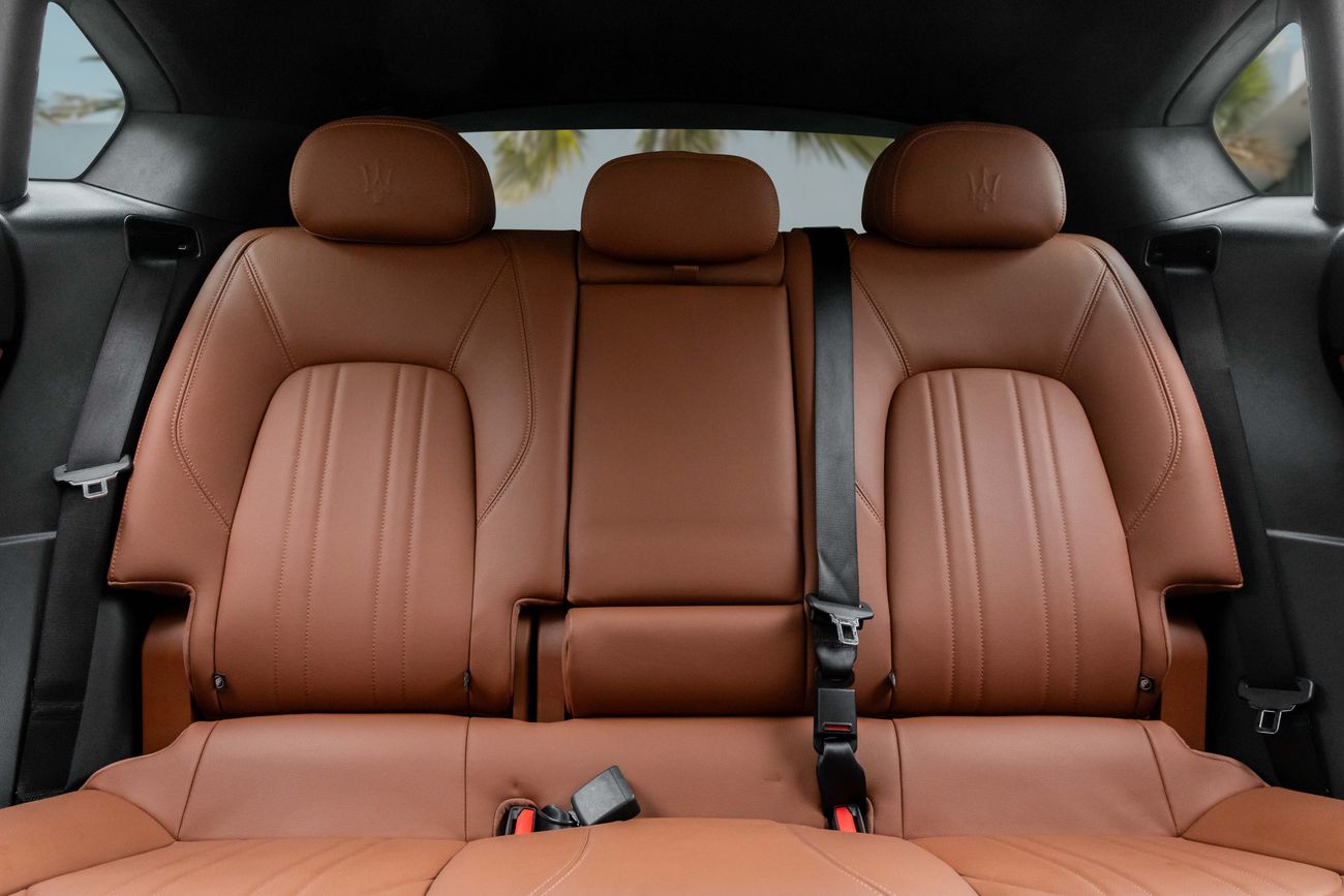 Maserati Levante 3,721 P.M | 0% Downpayment | LEVANTE GT HYBRID | LOW KMS!