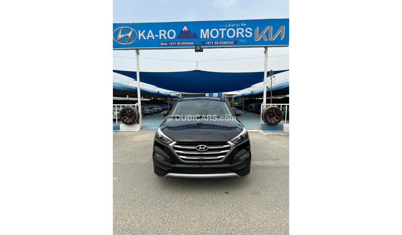 Hyundai Tucson car in perfect condition 2018 4wd with engine capacity 1.6 turbocharged