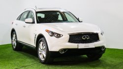 Infiniti QX70