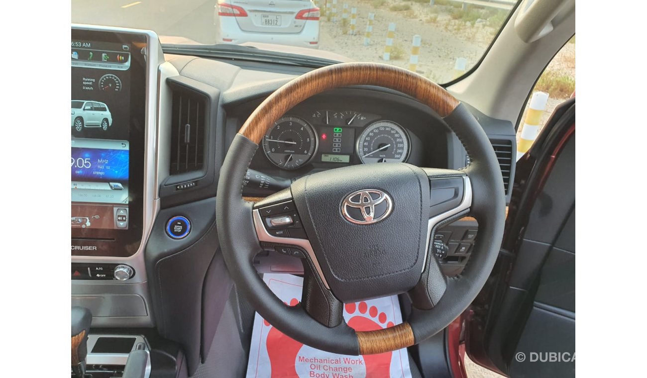 تويوتا لاند كروزر DIESEL 4.5L RIGHT HAND DRIVE Maroon 2019