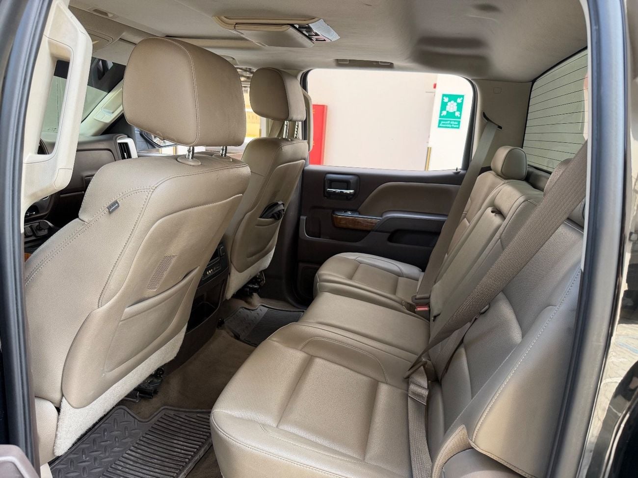 GMC Sierra 1500 SLT 5.3L Double Cab Utility 2015 GMC Sierra 1500 SLT 5.3 V8 | 1 Owner | Full Option | Passing T