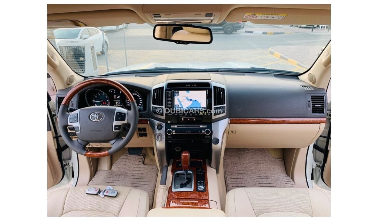 Toyota Land Cruiser VXR