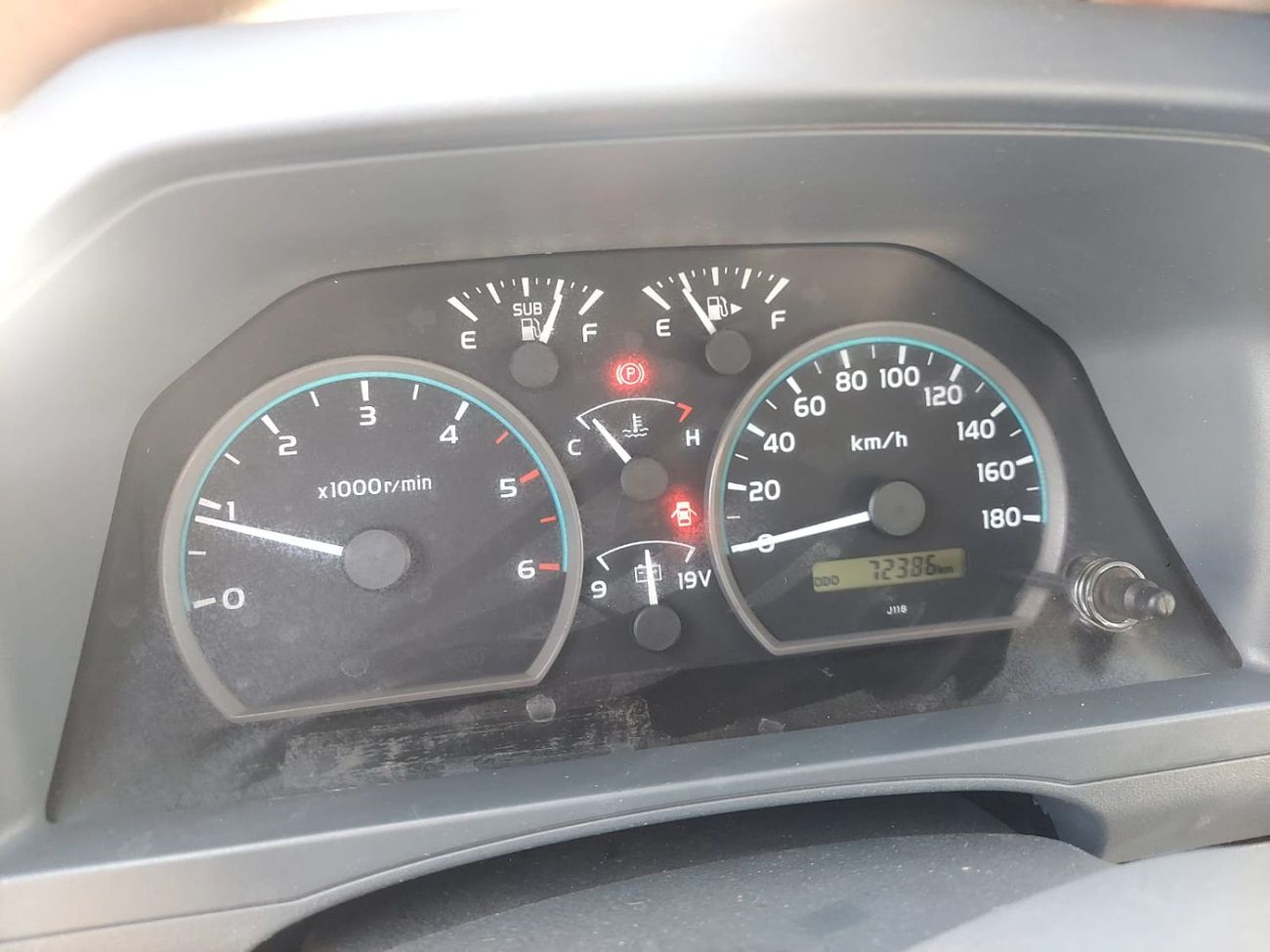 Toyota Land Cruiser 70 HARDTOP 4.2L DIESEL MANUAL TRANSMISSION