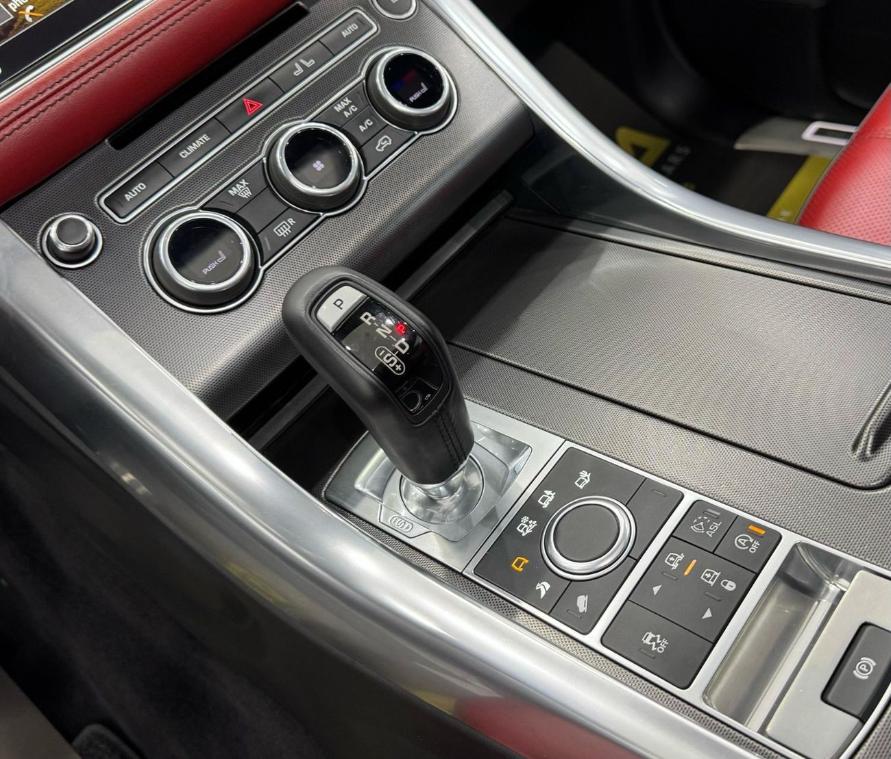 Land Rover Range Rover Sport HST 3.0L 2016 Range Rover Sport HST, Service History, Fully Loaded, Excellent Condition, GCC