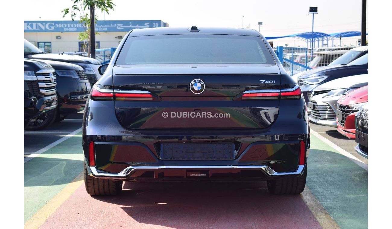 BMW 740Li 2023 BMW 740i 3.0L Petrol