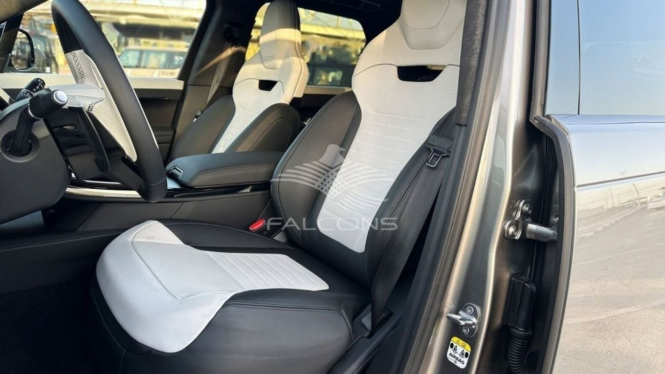 لاند روفر رينج روفر 4.4L SPORT EDITION ONE V8 AT