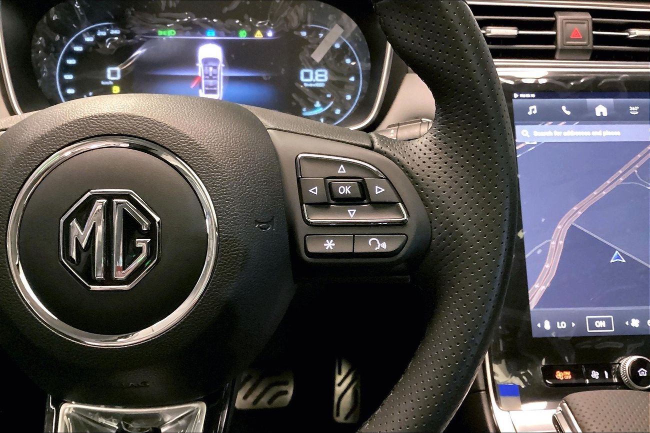 أم جي RX5 Luxury Plus | Start 2026 with the ideal drive | شامل الضمان | 0 ﺪﻔﻋﺓ ﺃﻮﻟﻯ