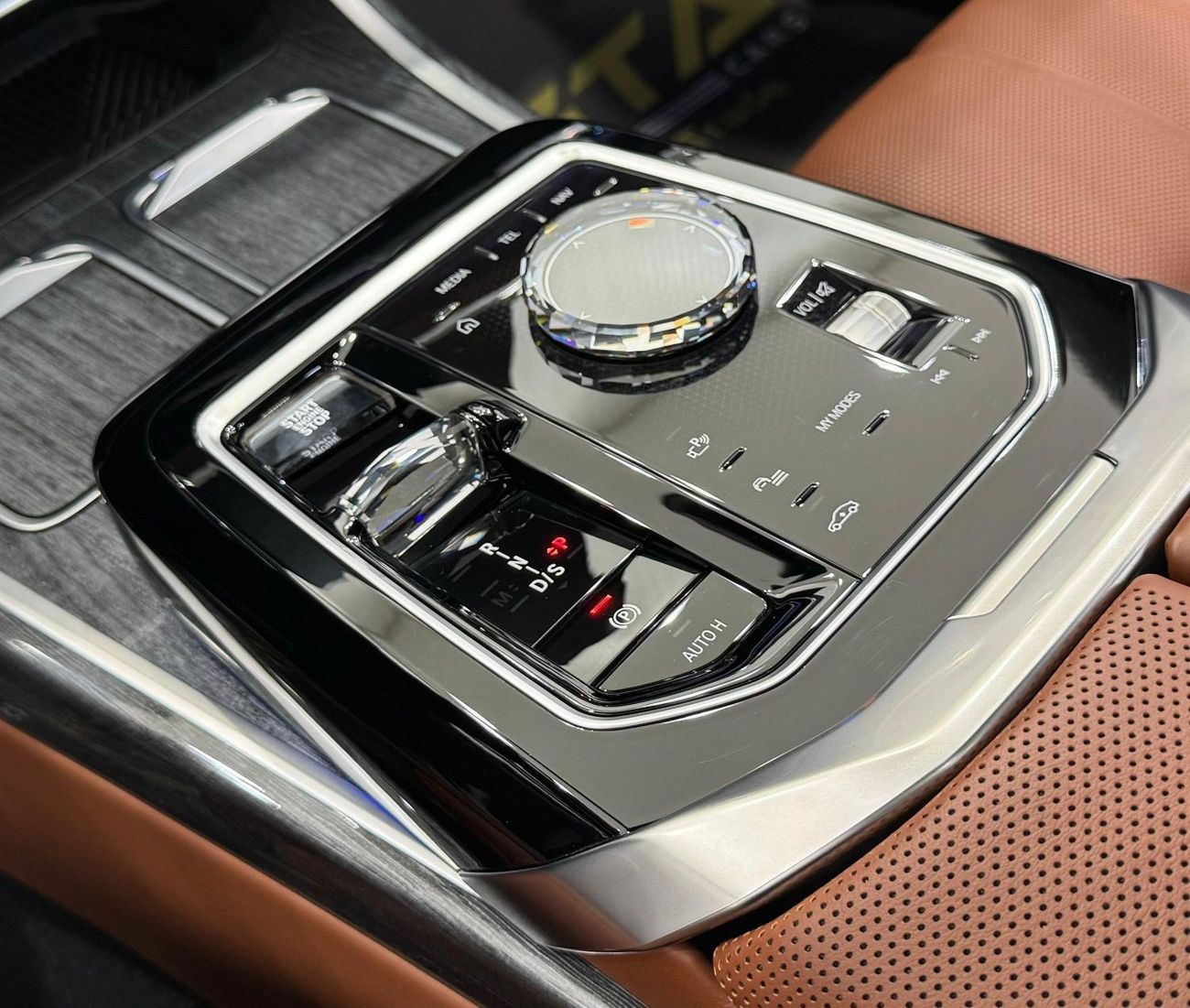 BMW 740Li M-Sport 2023 BMW 740i M-Sport, June 2028 BMW Warranty + Service Pack, Fully Loaded, Very Low Kms, GC