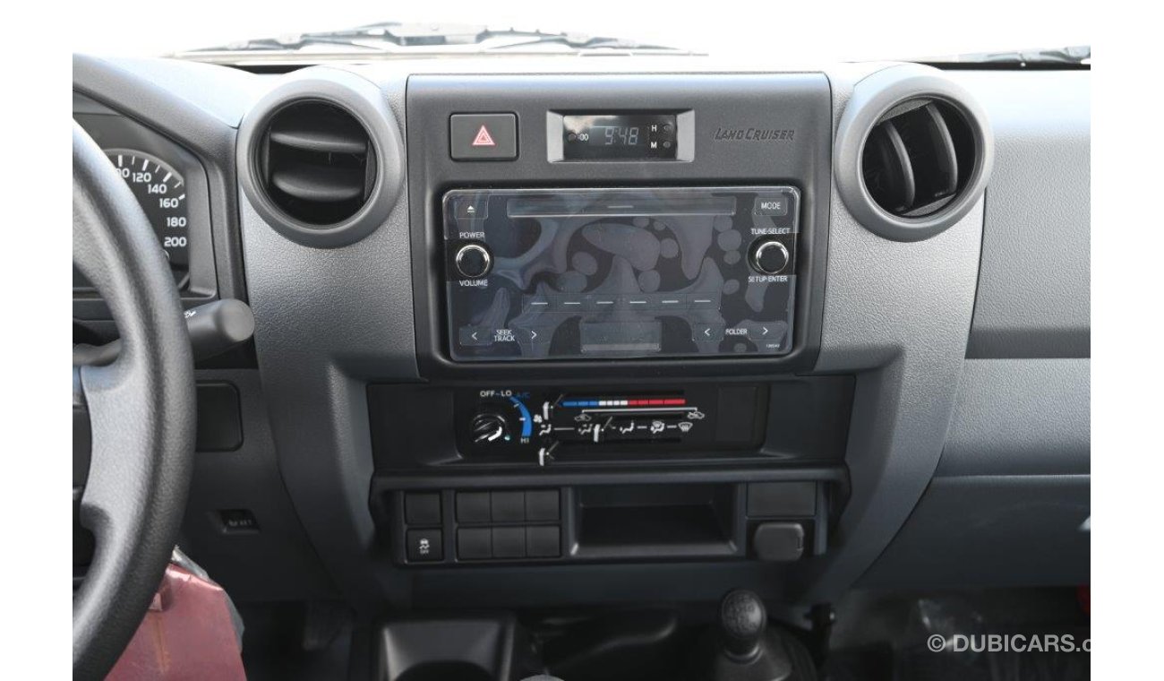 Toyota Land Cruiser Pick Up Double Cab V8 4.5L Diesel 4WD Manual Transmission - Euro 5