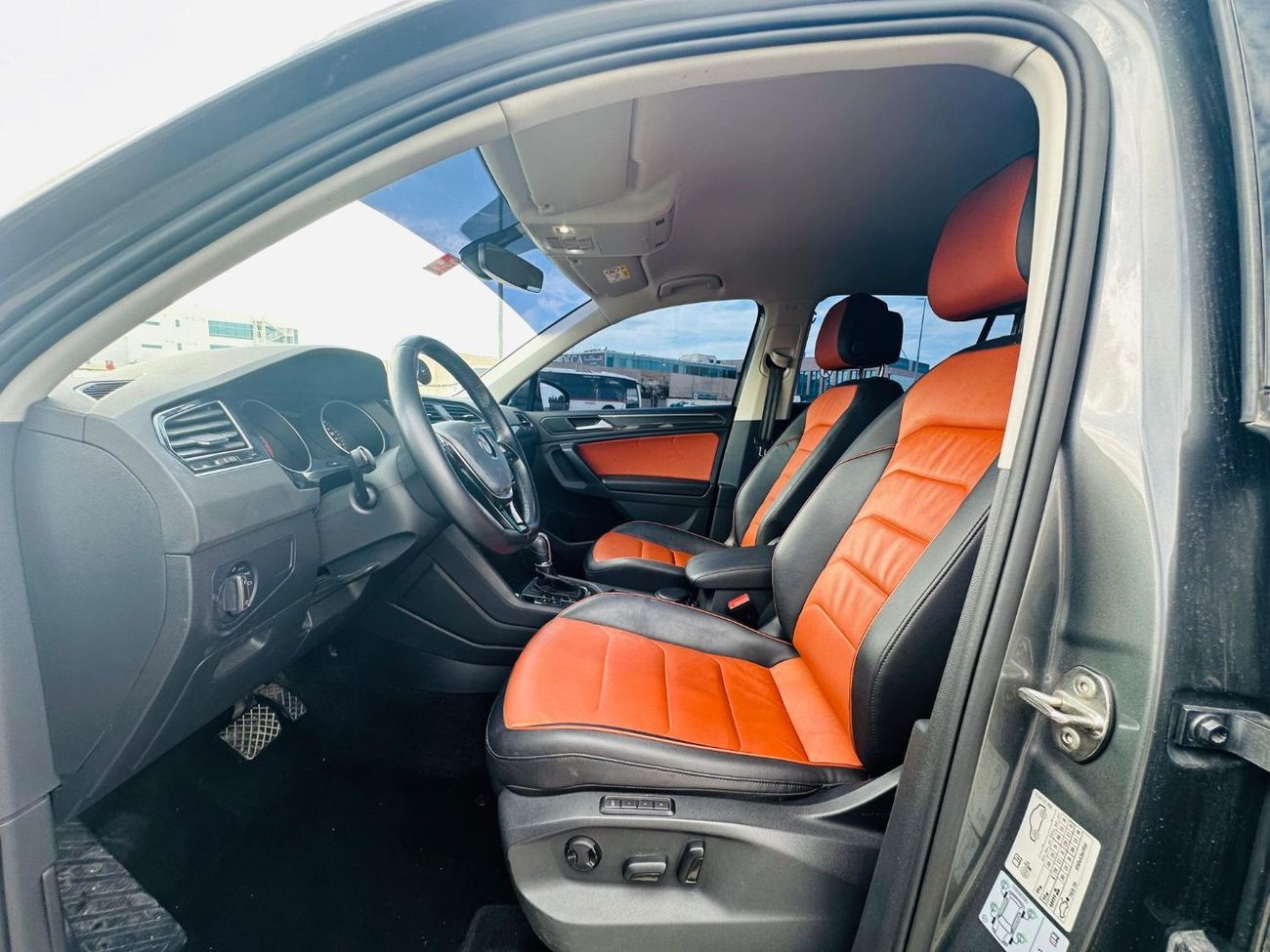 Volkswagen Tiguan SE AED 990 PM | VOLKSWAGEN TIGUAN 4MOTION | GCC SPECS | ORIGNALL PAINT