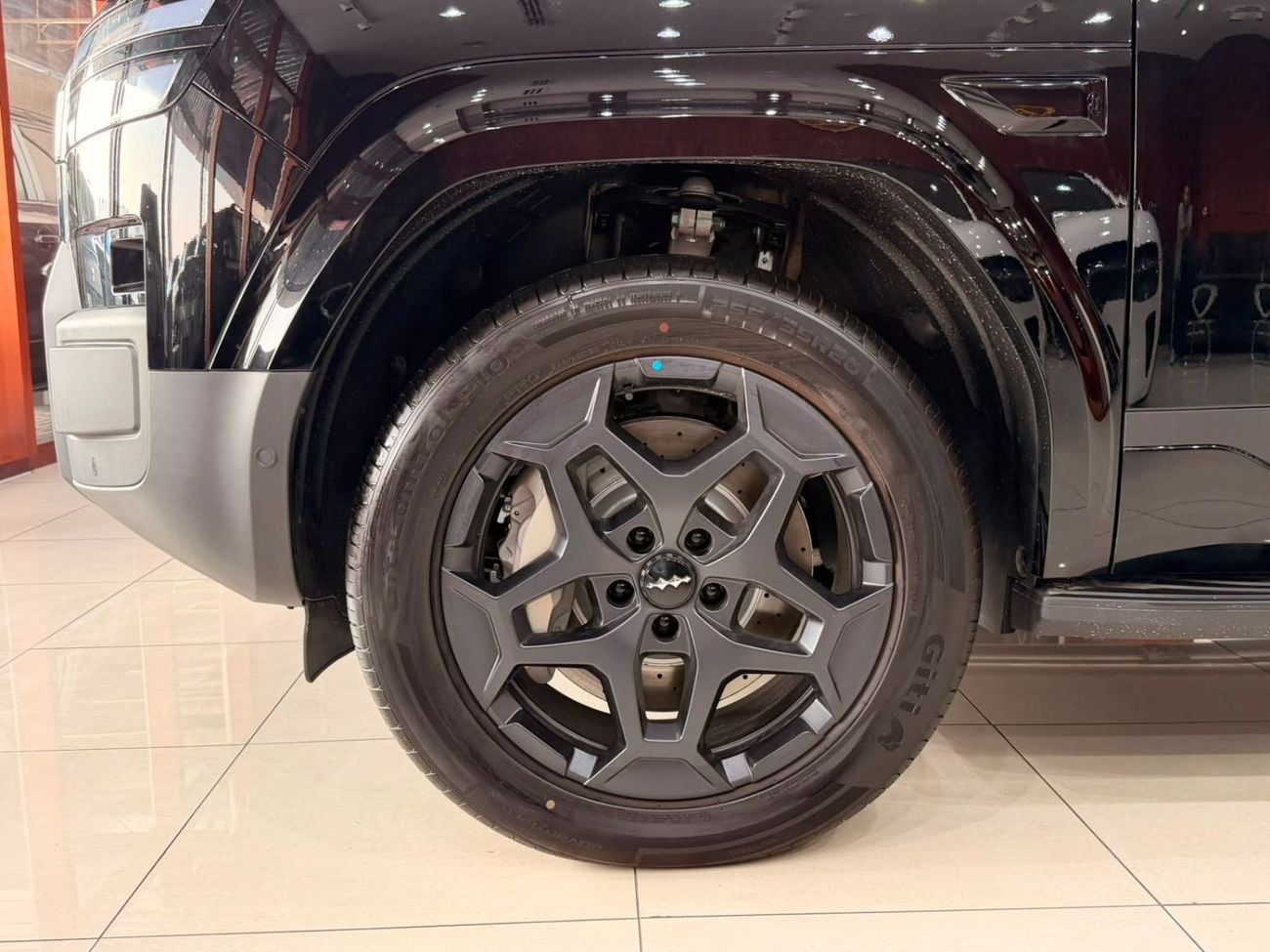 BYD Leopard 7 STD  (NON GCC)