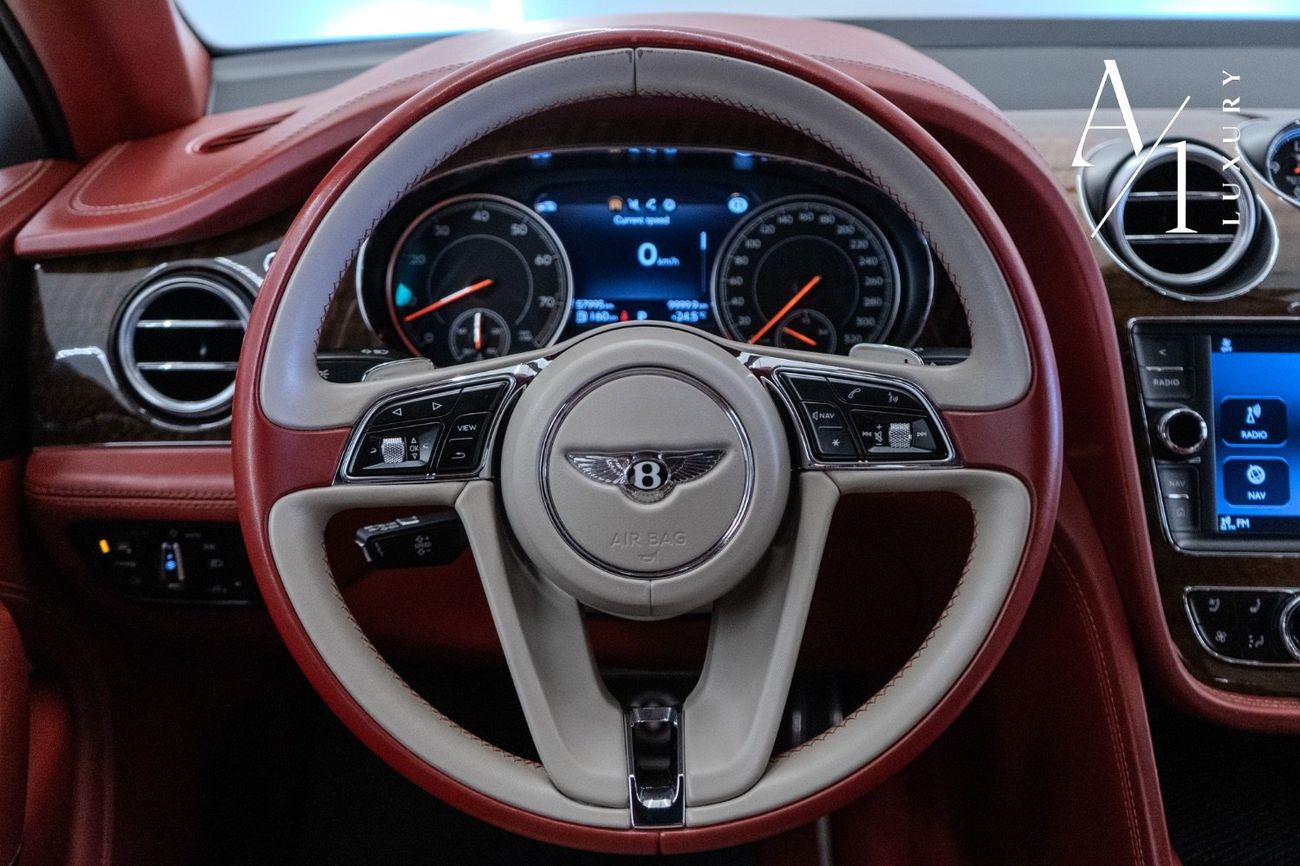 Bentley Bentayga Bentayga 4.0T 2019 Bentley Bentayga, Full Service History, Excellent Condition, GCC Spec