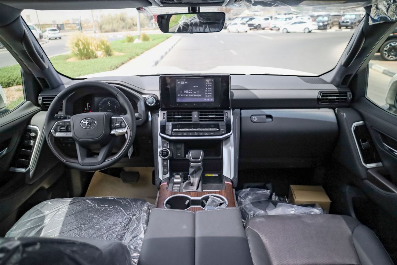 Toyota Land Cruiser GXR 4.0L V6 GCC SPECS 2025 MODEL