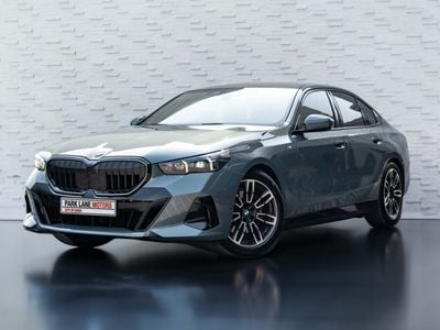 بي أم دبليو 520i M SPORT