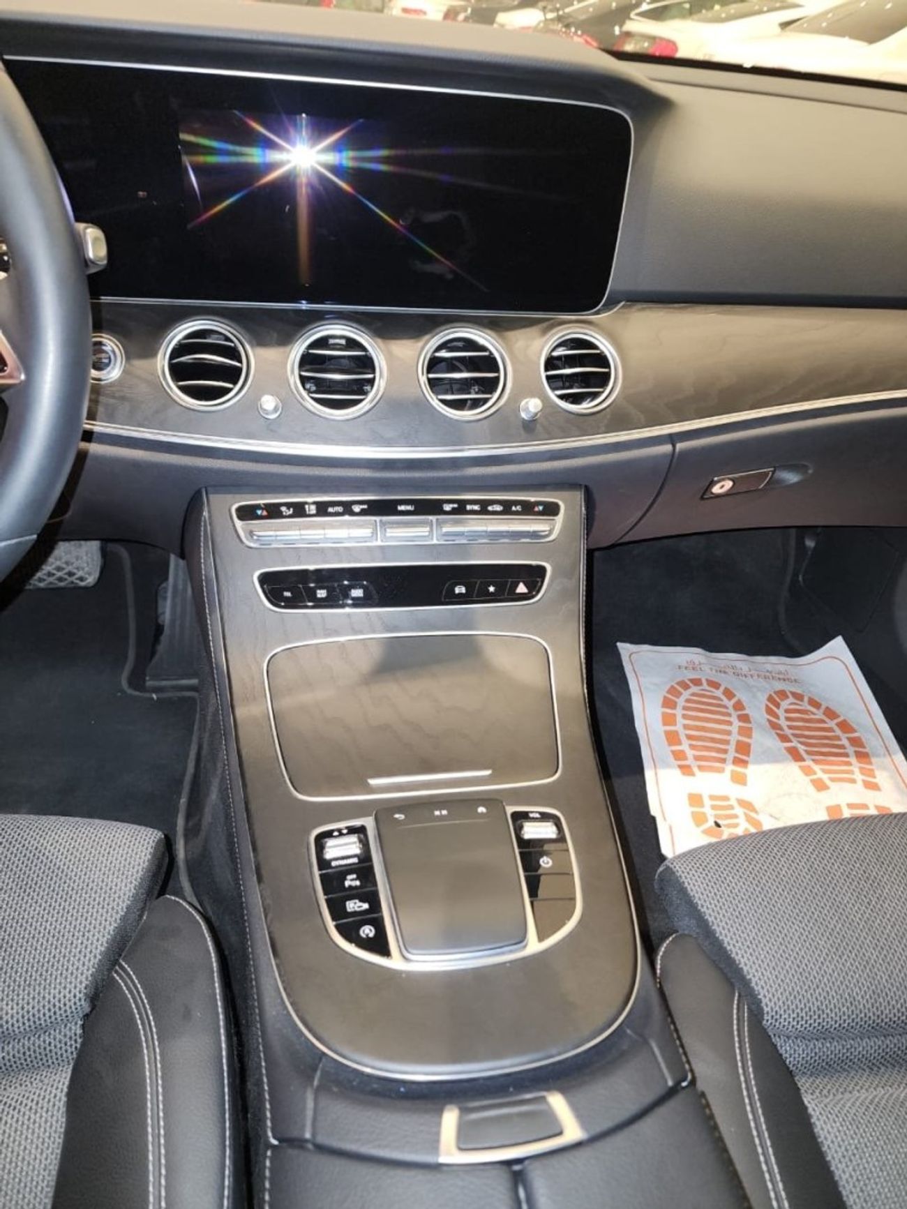 مرسيدس بنز E200 Premium 2.0L