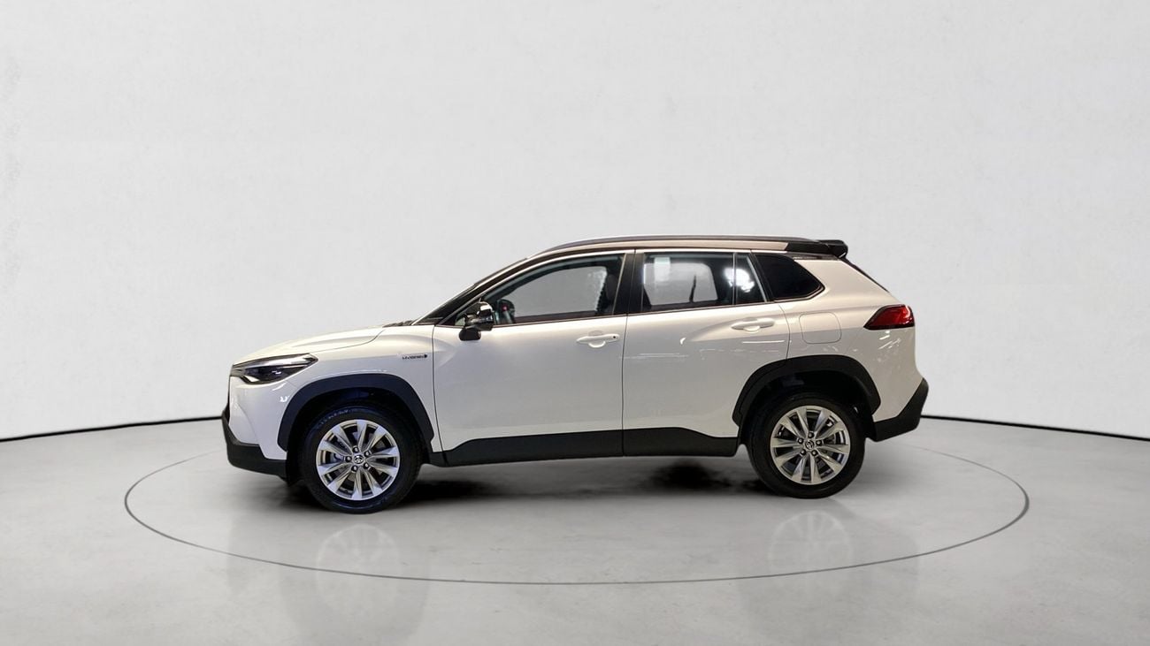 تويوتا كورولا كروس GLI | شامل الضمان | 0 ﺪﻔﻋﺓ ﺃﻮﻟﻯ