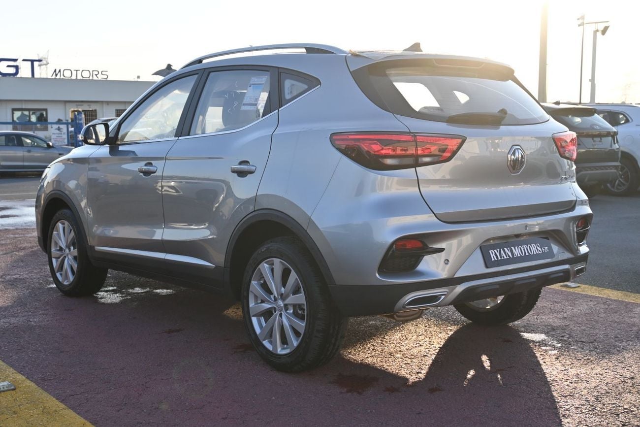 MG ZS MG ZS Comfort 1.5L Petrol Color Silver Model 2025