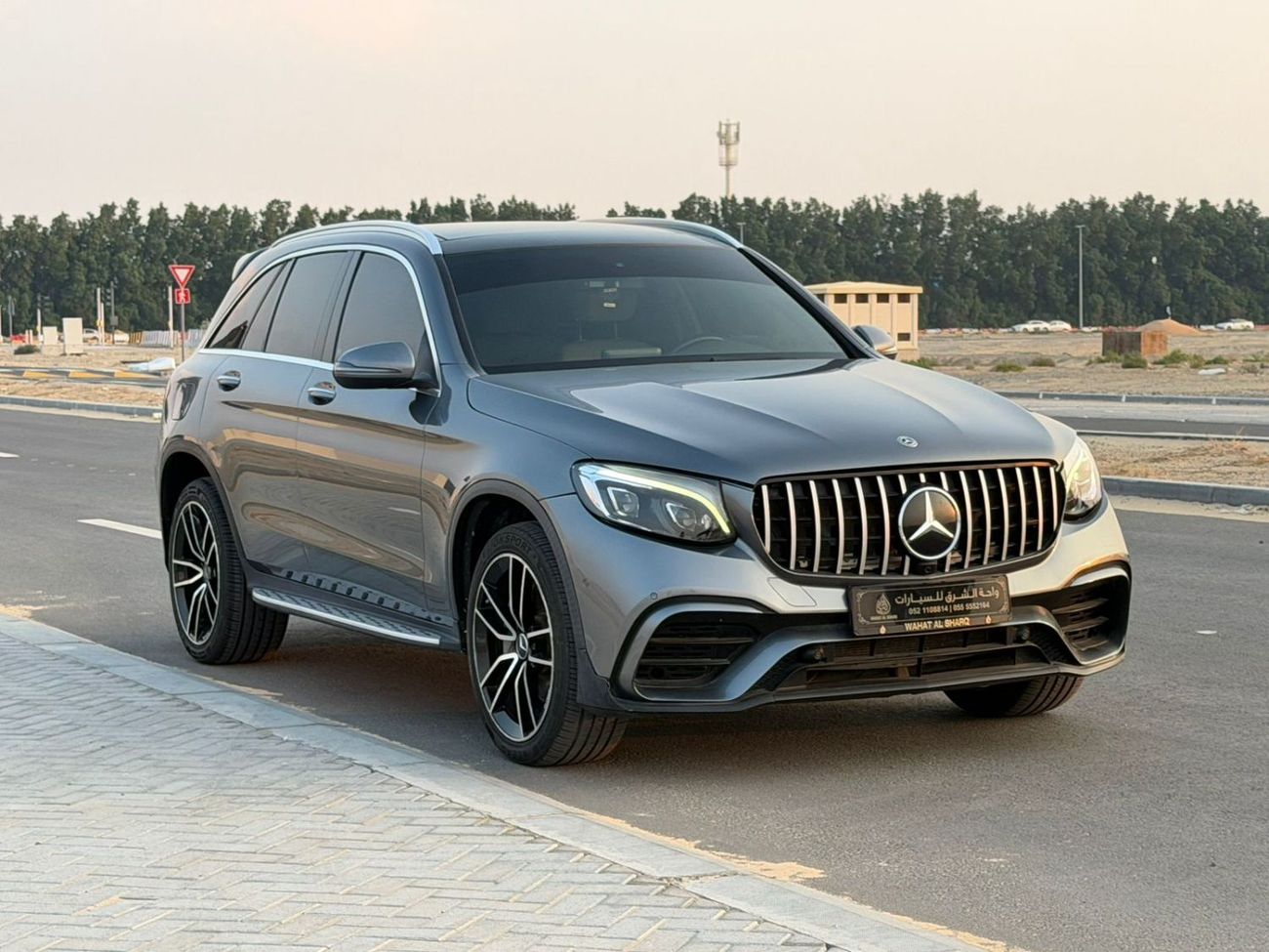 مرسيدس بنز GLC 300 Premium 2.0L