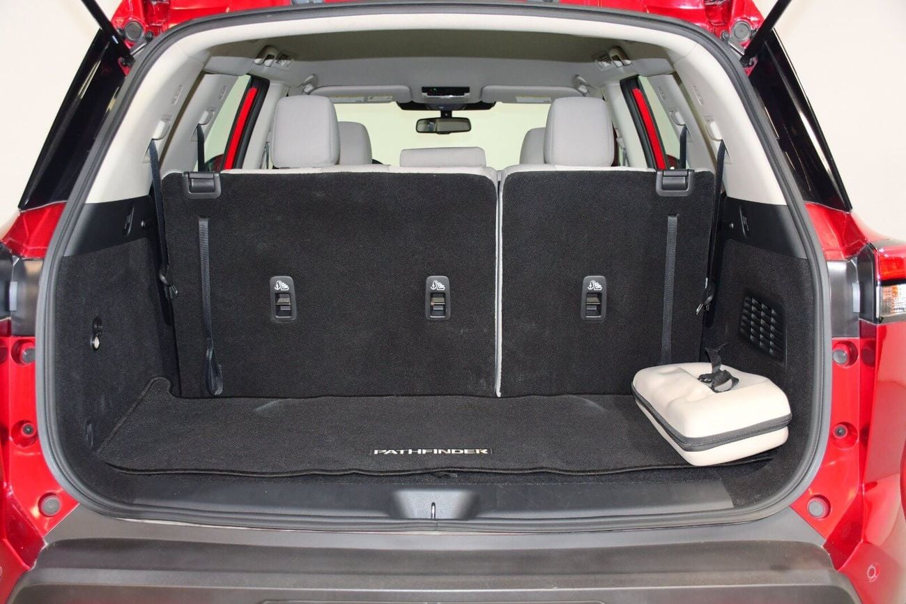 Nissan Pathfinder S 2.0