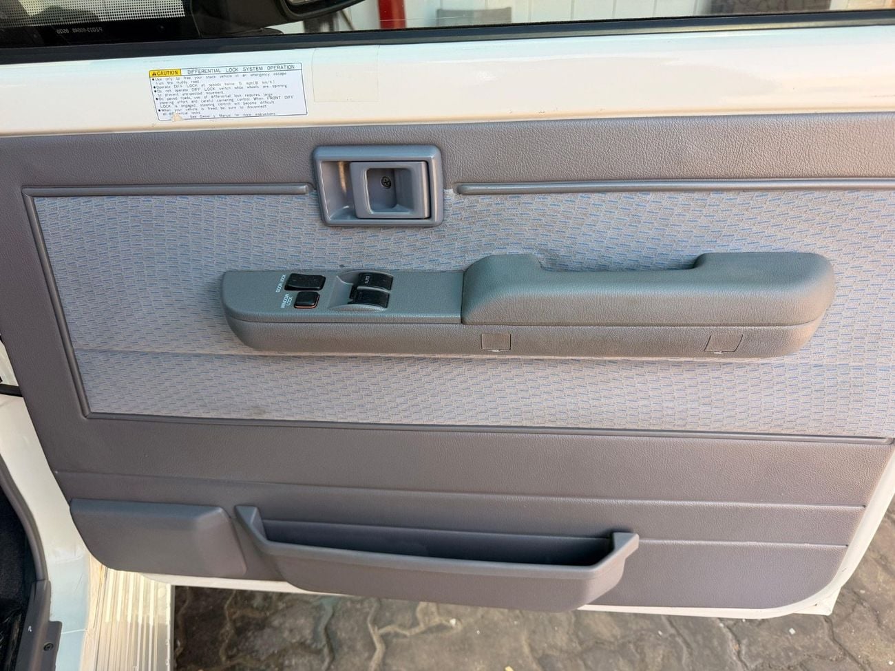 تويوتا لاند كروزر 