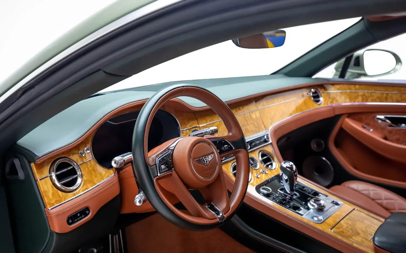 بنتلي كونتيننتال جي تي 6.0L W12 (626 HP) - GCC Spec